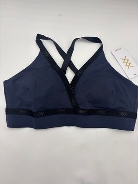 Rhône Banded Hi-Form Sports Bra in Navy Blue